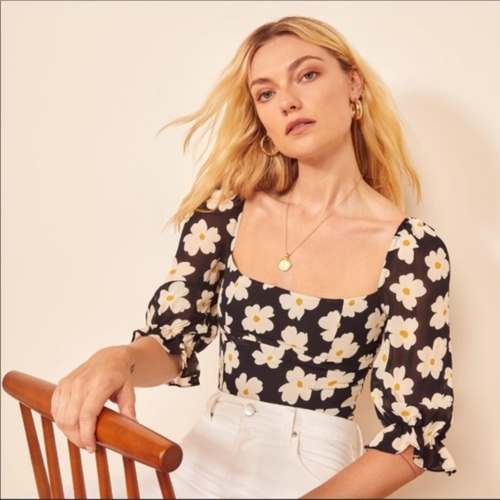 Reformation Georgia Top in Gemma Daisy Print